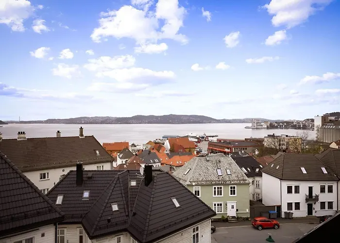 Apartament Bright Top-floor With Sea View